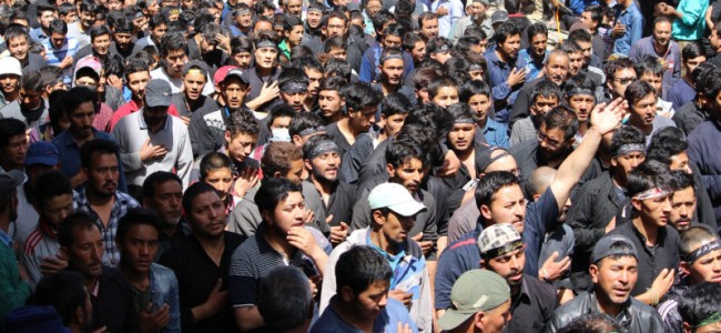 Thousands attend funeral of Srinagar slain militants