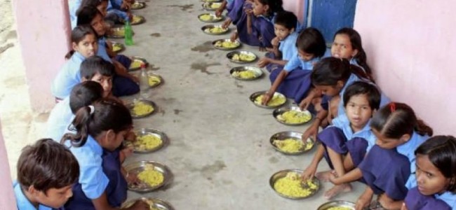 Jharkhand: One dead, around 100 sick after eating mid-day meal in school