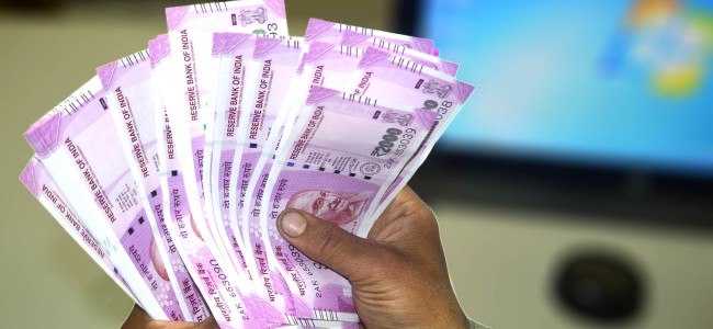 Rupee rises 11 paise to 73.38 against US dollar in early trade