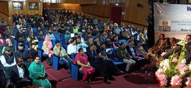 Dulloo addresses workshop on ‘Revival of Fish Production, Scope of Nadroo, Value addition to Chestnuts’ at Tagore Hall, Srinagar