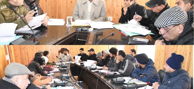 DC Ganderbal chairs Road Safety Committee meeting