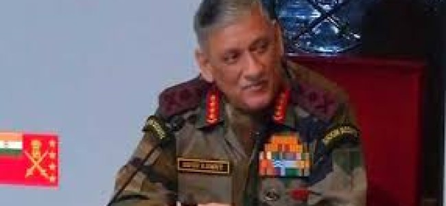 Army Chief meets Governer,briefs Law and order situation .