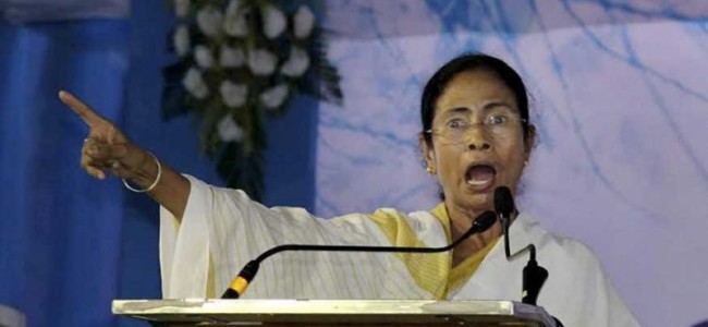 Mamata First Oppn Leader to Pull Out of Midnight Parliament Session on GST