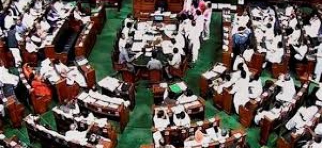 Speaker suspends 6 Cong MPs for disrupting LS during lynching debate