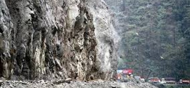 Landslides briefly block highway at Ramban
