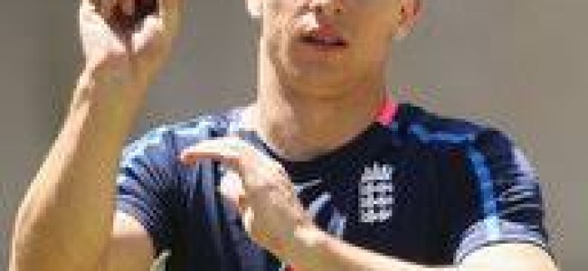 Ponting knows nothing about England dressing room: Root