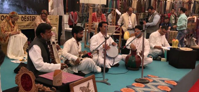 Kashmir Arts Business Houses meet buyers from 108 countries at Expo Mart in New Delhi