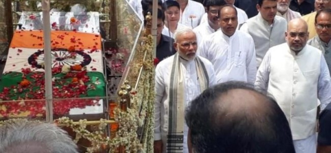 Full military honours for Vajpayee as thousands bid adieu to India’s former PM