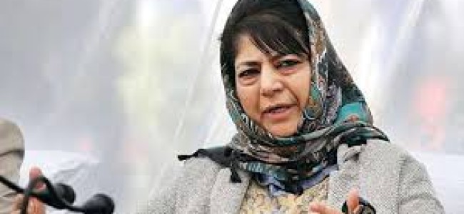 Will get bans on JeI, JKLF revoked, if PDP gets power: Mehbooba