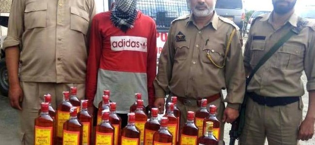 Police arrests bootlegger in Srinagar