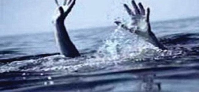 53-year old man jumps into the river in Srinagar