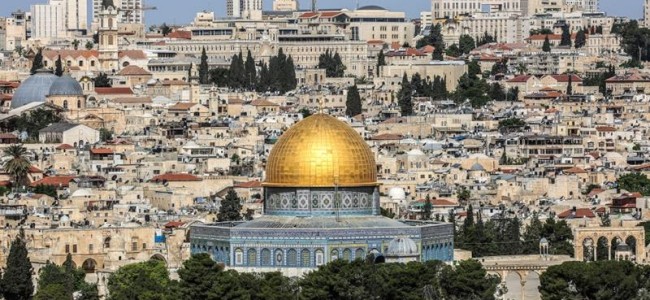 Tensions flare up as Israeli govt allows Jews into Al Aqsa compound
