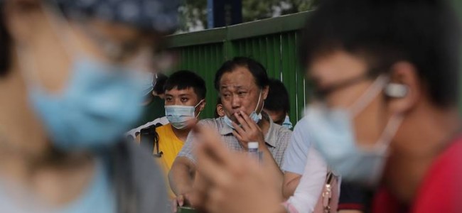 WHO says smoking linked to higher risk of virus