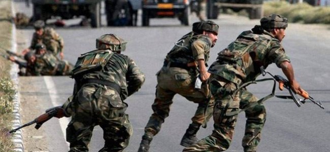 Militants attack on security forces in Kulgam, Two cops injured
