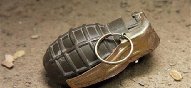 Two policemen injured in grenade attack at Saraf Kadal