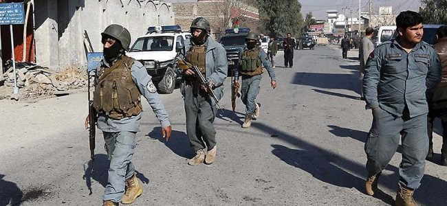 Taliban kill 13 policemen in attacks on two checkpoints