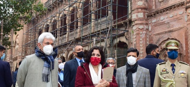 Lt Governor visits Mubarak Mandi complex, inspects ongoing restoration and renovation works