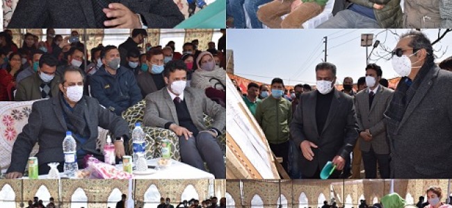 Advisor Baseer Khan holds grievance camp at Vessu Migrant Colony