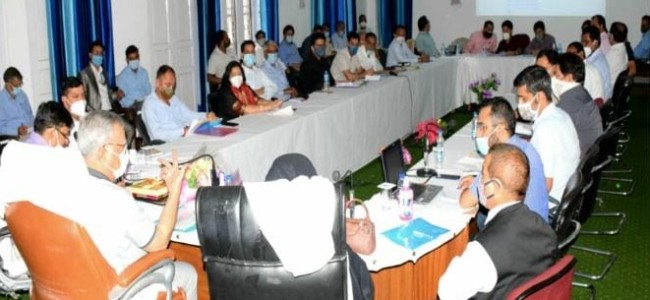 Advisor Farooq Khan visits Kishtwar; reviews development works