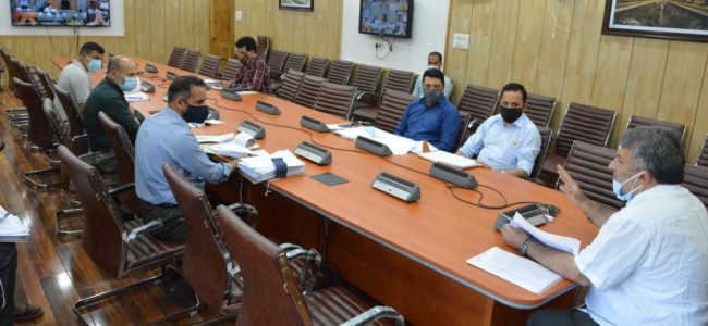 Samoon reviews working of skill development institutions