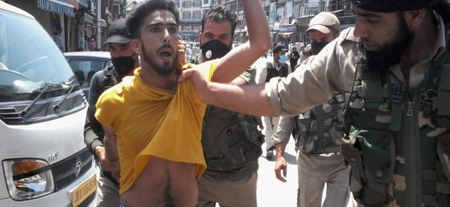 Police foil Muharram protests in Srinagar