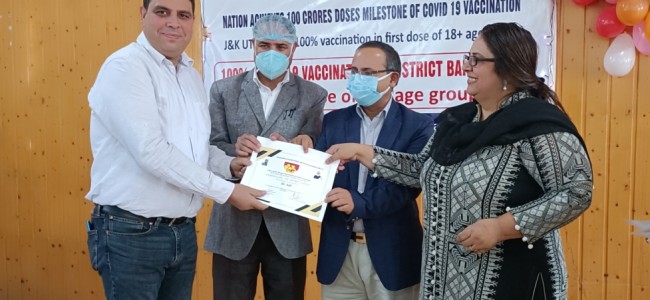 Baramulla achieves milestone in Covid19 Vaccination
