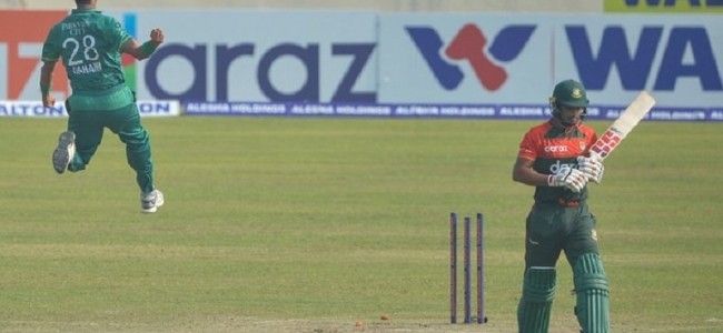 Twitter celebrates as fan-favourite Shahnawaz Dahani takes wicket in 1st over of international career