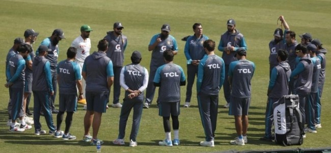 Rain dampens preparations for 1st Pakistan-Australia Test