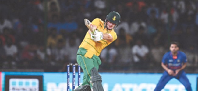 South Africa’s Van der Dussen, David Miller blitz India in high-scoring first T20