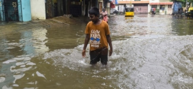 Assam flood: Locals take shelter on embankments, highways in Nagaon
