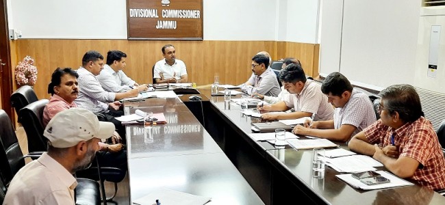 Div Com reviews progress on Katra-Banihal stretch of USBRL project, discusses land issues