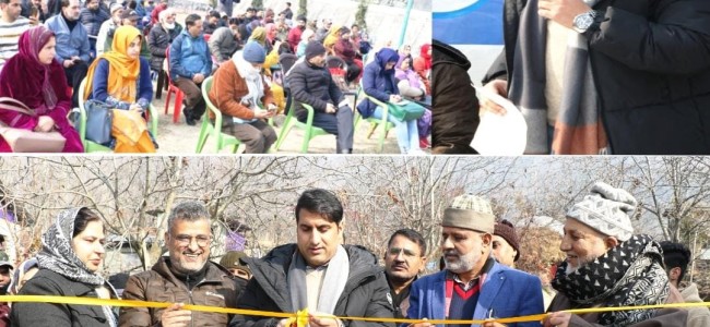 DC Srinagar holds Public Grievance Redressal Camp at Harwan