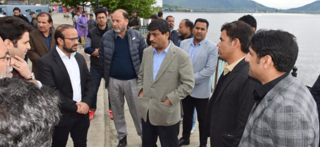 CS conducts city tour; Directs for accelerating pace of work to meet deadlines