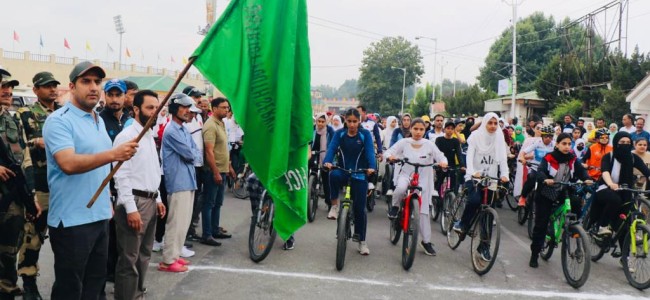 DC Srinagar Aijaz Asad flags off Cyclothon for a “Drug- Free Srinagar”