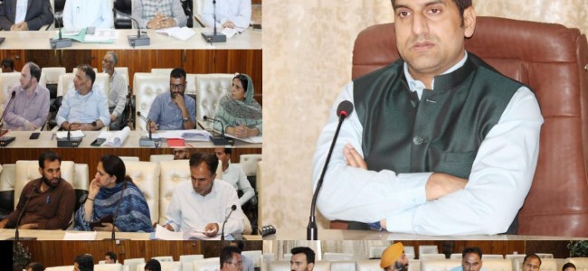 DC Srinagar accords approval for establishment of 93 IGUs under HADP