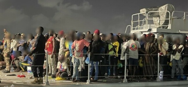 Senegal intercepts boats carrying 262 migrants