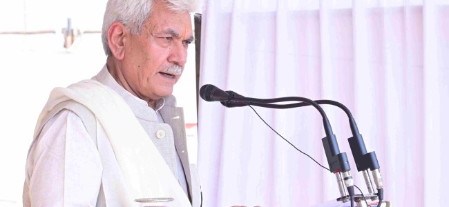 Lt Governor inaugurates Rabi Campaign- sowing of Rabi Crops in Baramulla