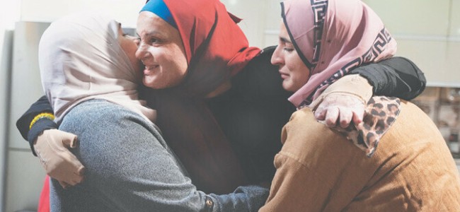 39 more Palestinians reunited with loved ones