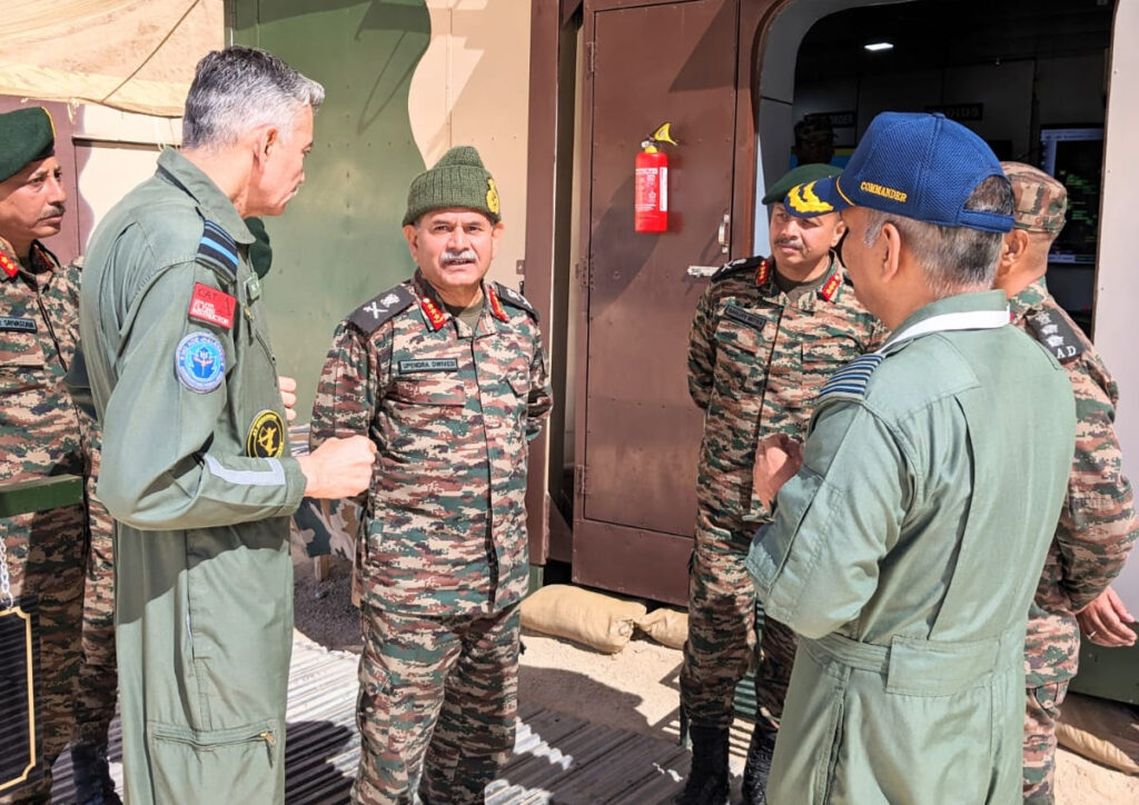 Northern Army Commander Visits Forward Areas In Ladakh, Reviews ...